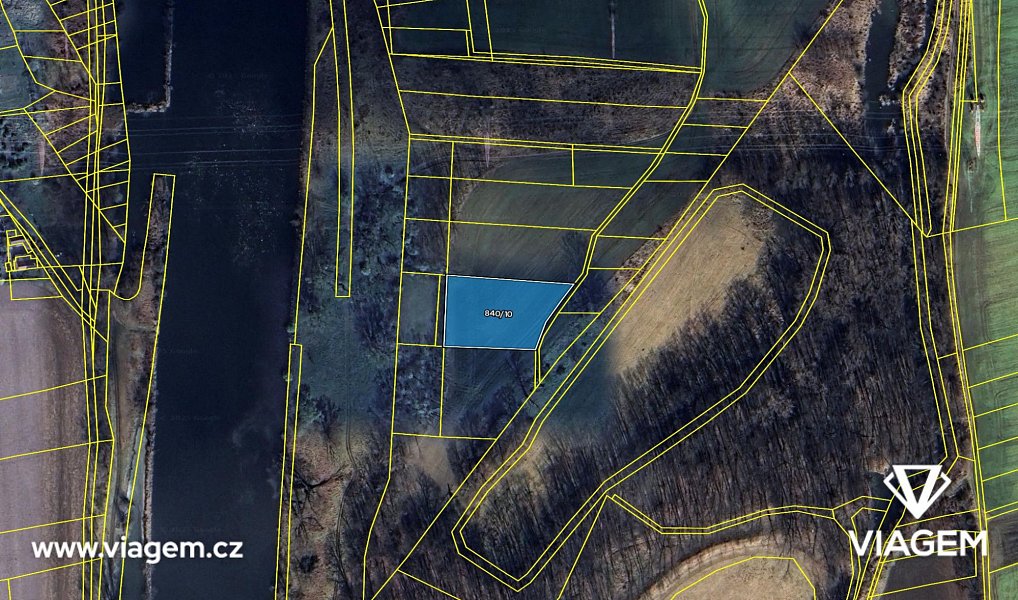 Prodej pole 1 012 m², Nová Ves – náhled fotky 4