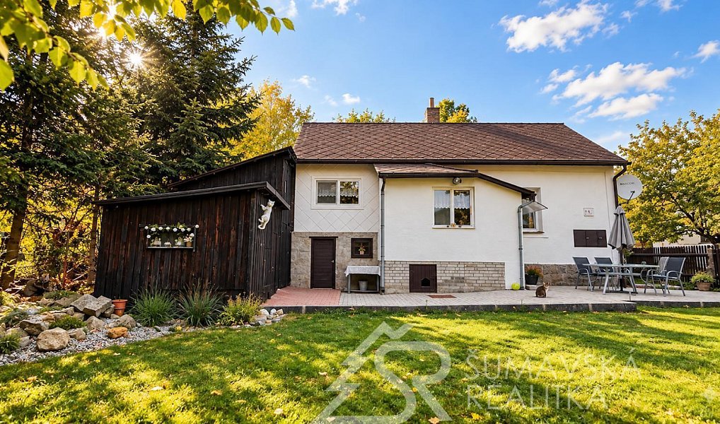 Prodej domu 60 m² s pozemkem 375 m², Vacov – náhled fotky 2