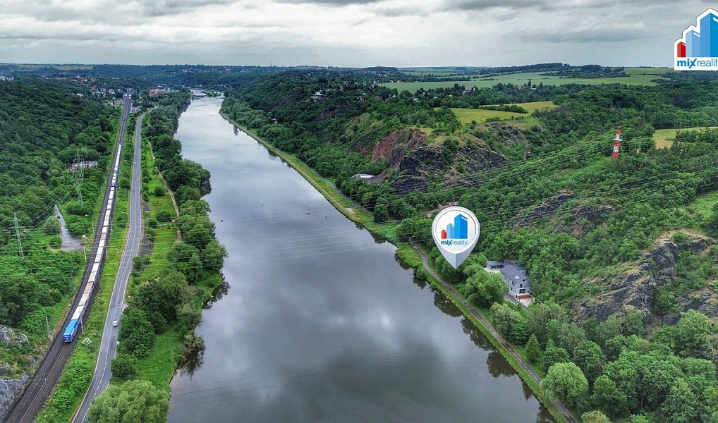 Prodej zahrady 761 m², Praha – náhled fotky 4
