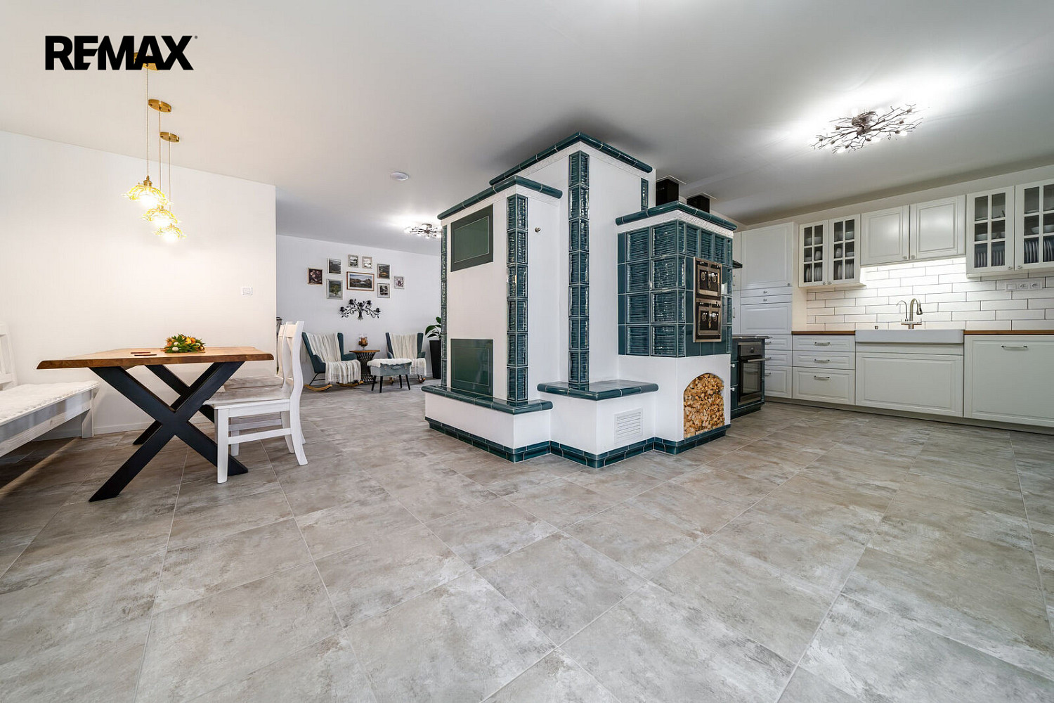 Prodej domu 428 m² s pozemkem 891 m² – fotografie 4
