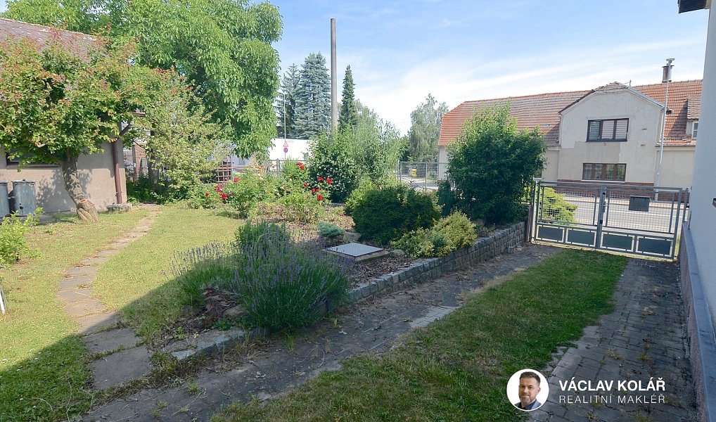 Prodej domu 196 m² s pozemkem 805 m², Stěžery – náhled fotky 7