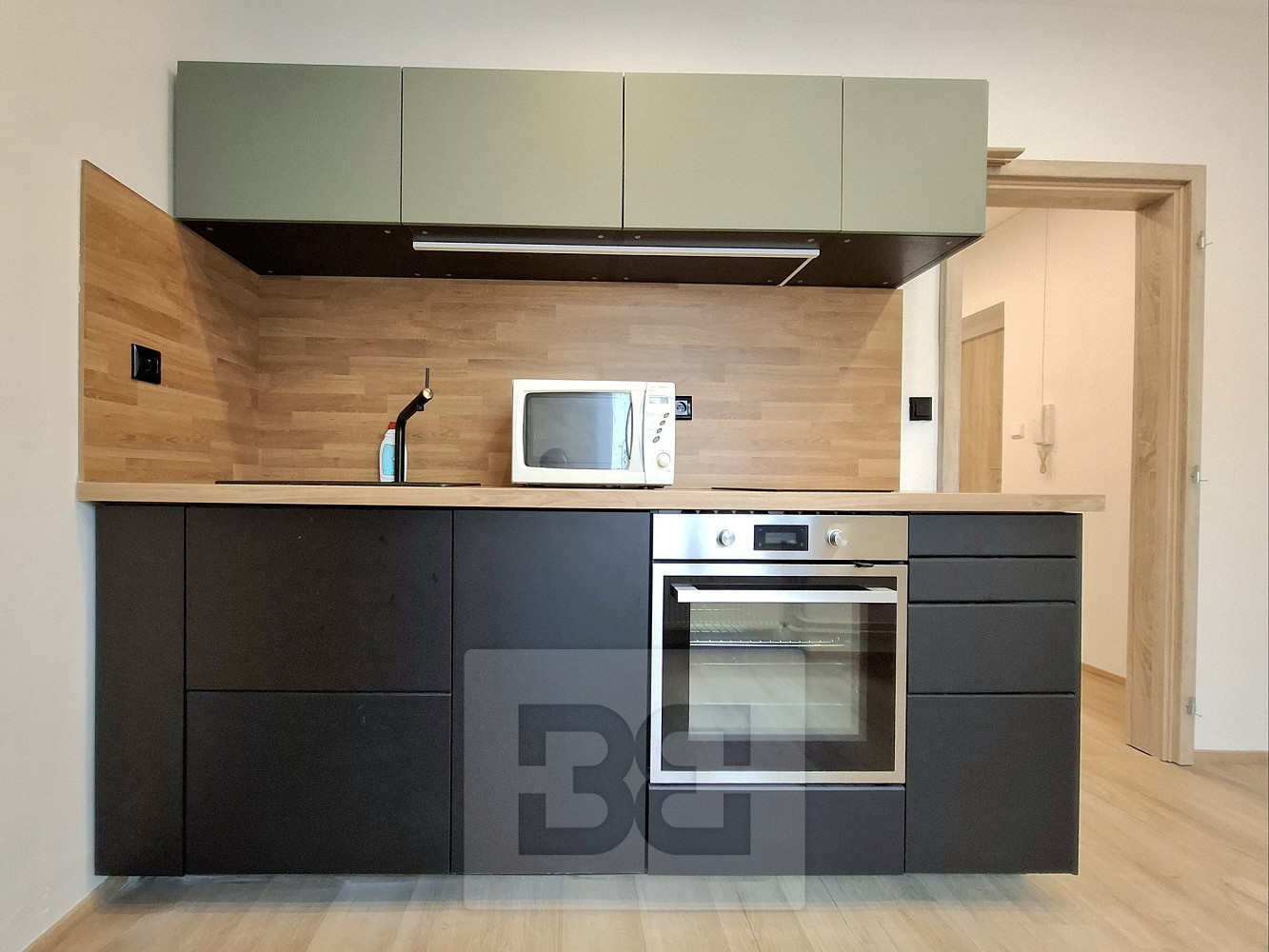 Pronájem bytu 1+1 38 m² — photo 4