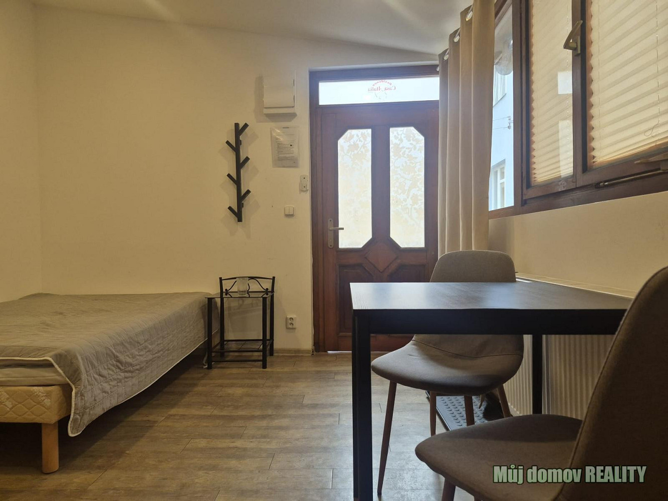 Pronájem bytu 1+kk 15 m² – fotografie 4