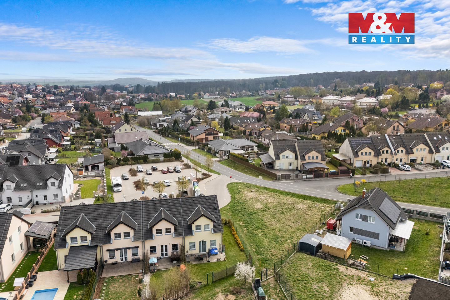 Prodej stavebního pozemku 589 m² – fotografie 3