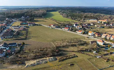 Prodej stavebního pozemku 18 273 m², Zbraslav, okres Brno-venkov