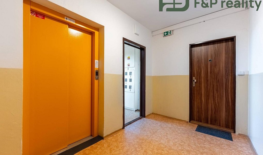 Prodej bytu 3+1 72 m², Praha – náhled fotky 25