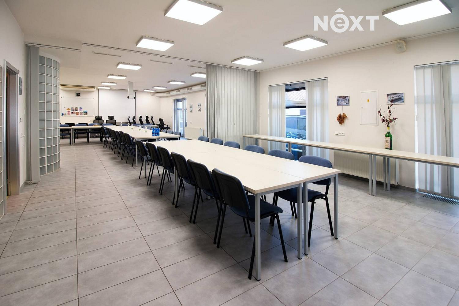 Pronájem obchodních prostor 195 m² – fotografie 4