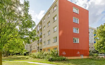 Prodej bytu 4+1 70 m², Bělehradská, Kladno - Kročehlavy