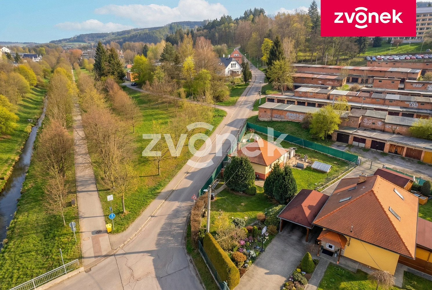 Prodej kanceláře 50 m² – fotografie 3