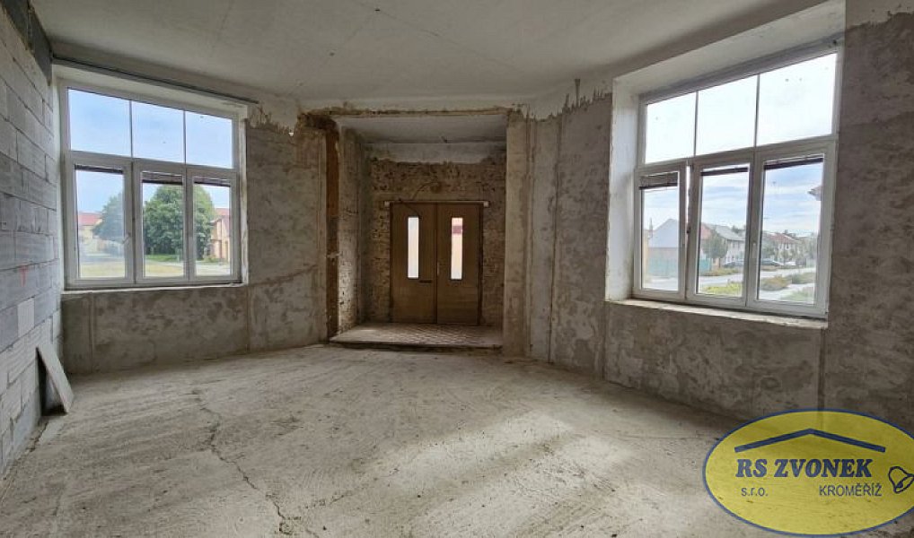 Prodej domu 186 m² s pozemkem 917 m², Tištín – náhled fotky 2