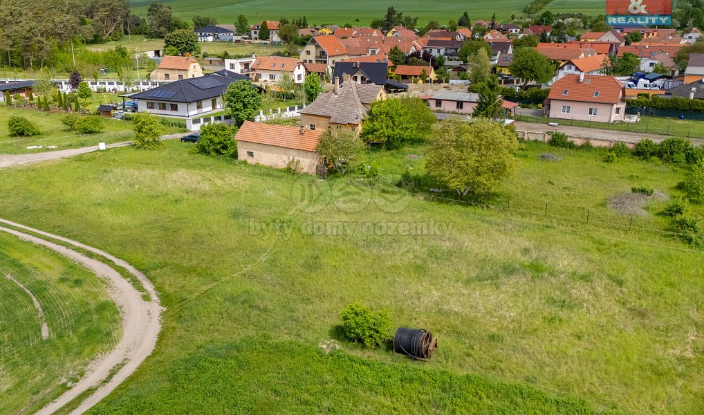 Prodej stavebního pozemku 2 292 m², Konětopy – náhled fotky 5