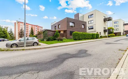 Prodej domu 104 m² s pozemkem 174 m², Halasova, Jihlava