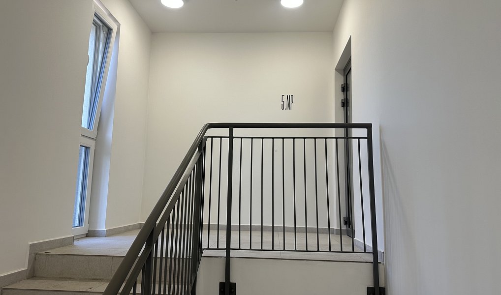 Pronájem bytu 2+kk 83 m², Jablonec nad Nisou – náhled fotky 16