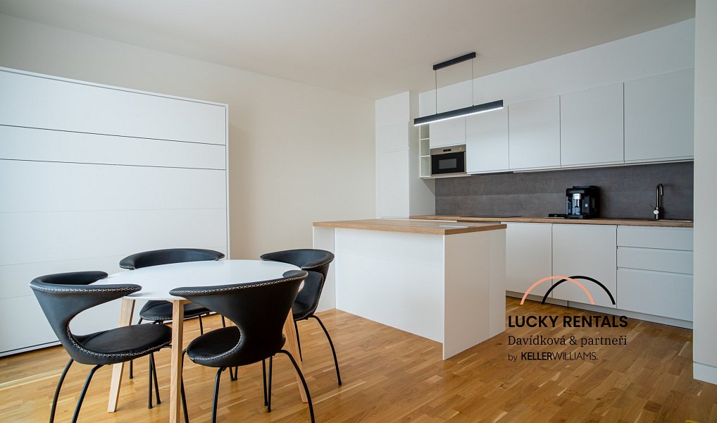 Pronájem bytu 2+kk 82 m², Popovičky – náhled fotky 2