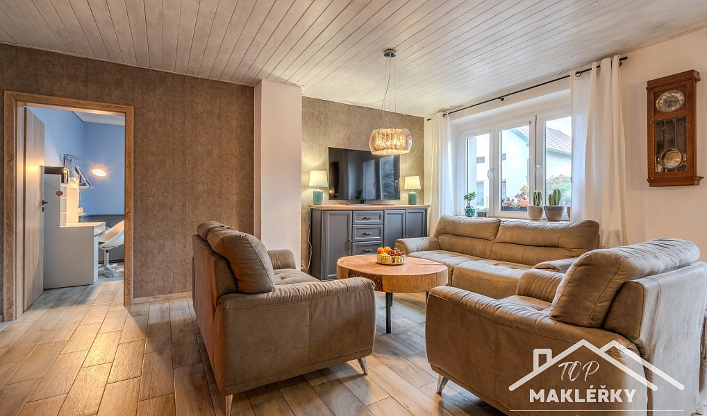 Prodej domu 122 m² s pozemkem 638 m², Chotutice – náhled fotky 10
