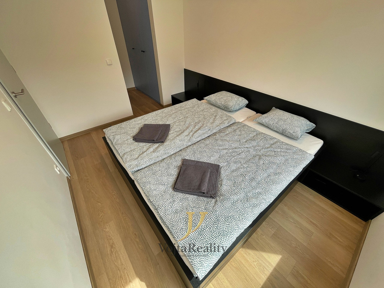 Pronájem bytu 2+kk 43 m² – fotografie 4