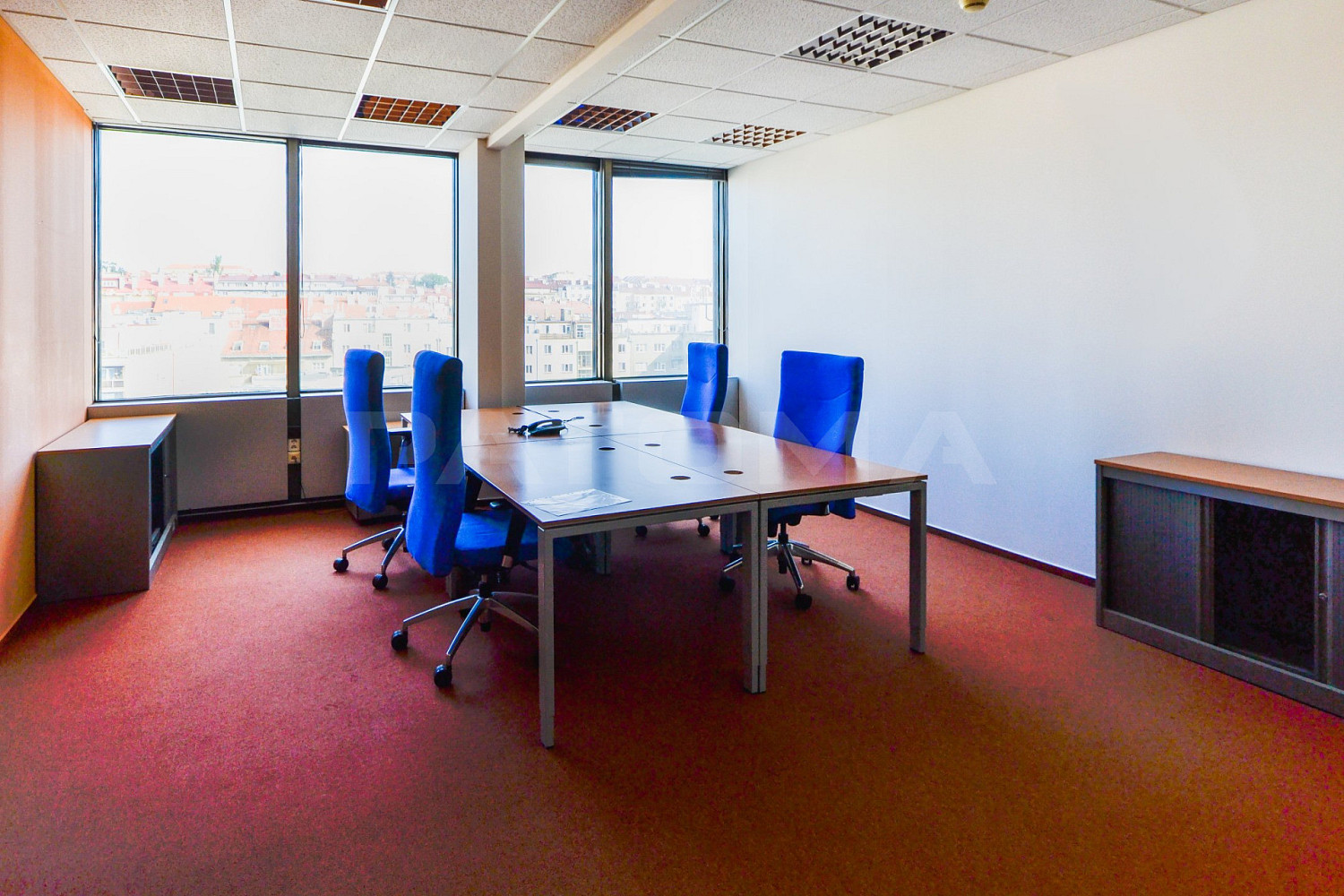 Pronájem obchodních prostor 70 m² – fotografie 4