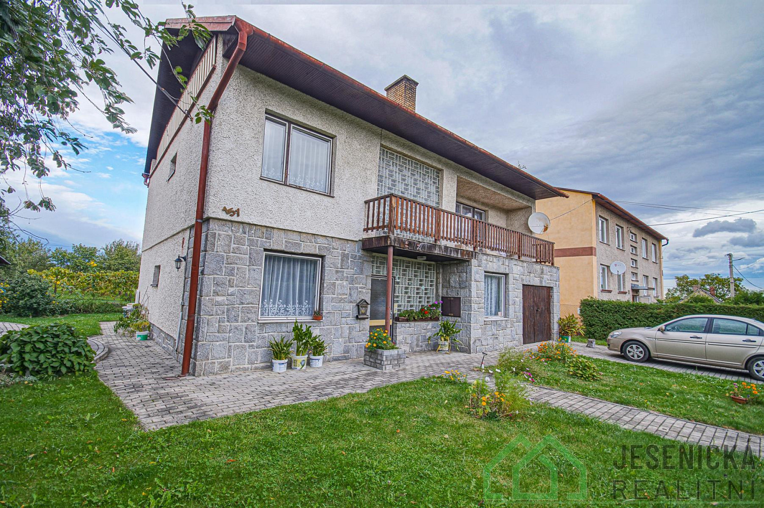 Prodej domu 105 m² s pozemkem 923 m²