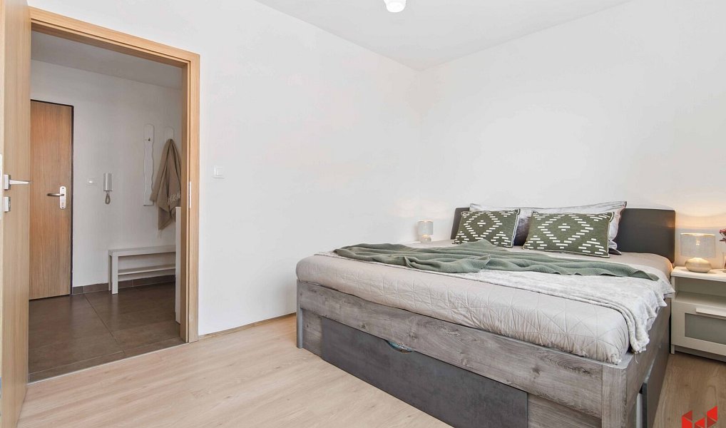 Prodej bytu 2+kk 48 m², Hostivice – náhled fotky 10