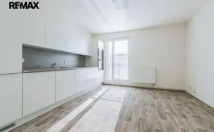 Pronájem bytu 2+kk 38 m²