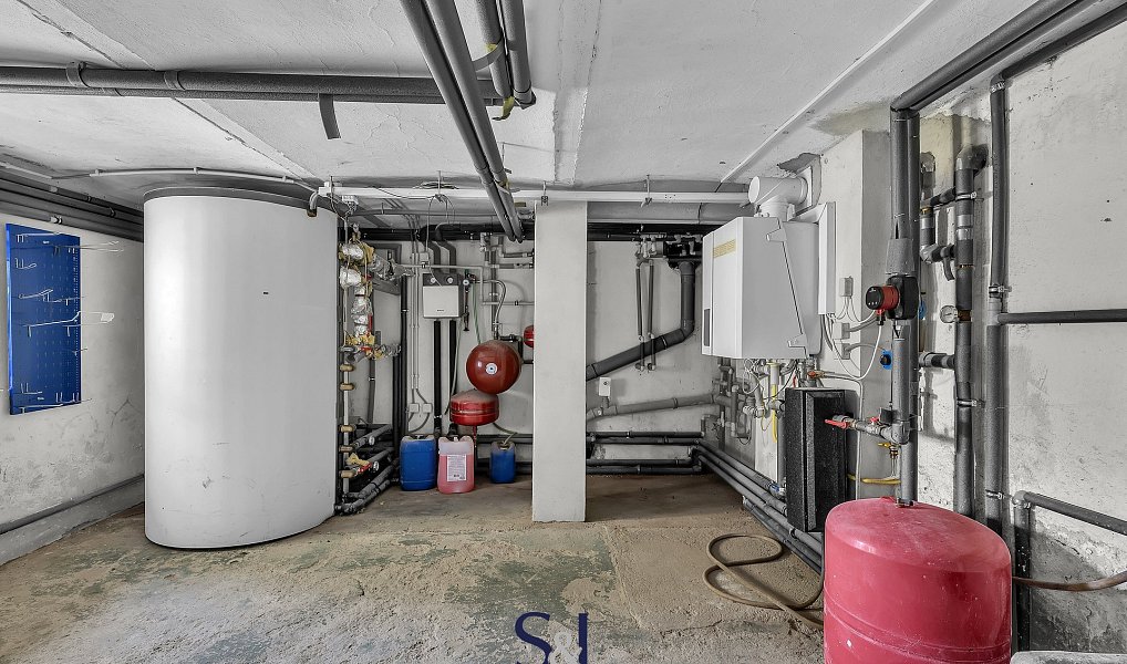 Prodej domu 320 m² s pozemkem 2 236 m², Rumburk – náhled fotky 38