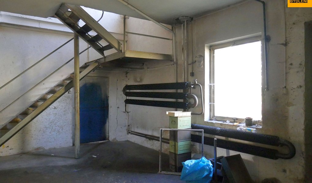 Prodej komerčního pozemku 3 983 m², Moravec – náhled fotky 16