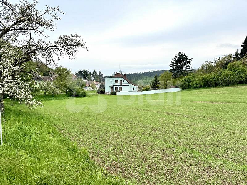 Prodej stavebního pozemku 3 665 m² – fotografie 3