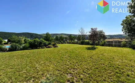 Prodej stavebního pozemku 1 390 m², Hýskov, okres Beroun