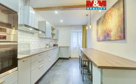 Prodej domu 250 m² s pozemkem 552 m², Černošice, okres Praha-západ