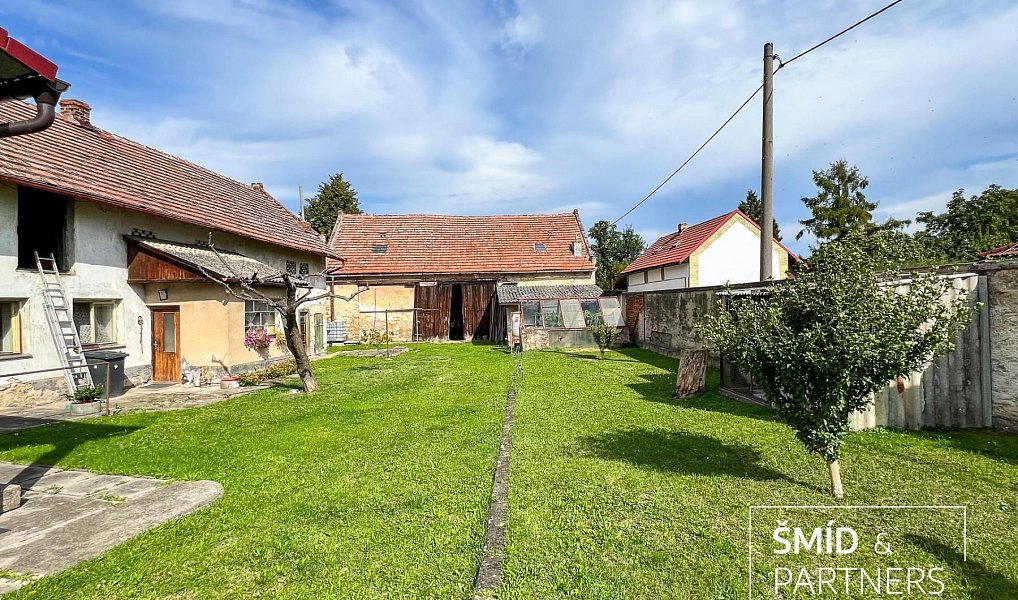 Prodej domu 175 m² s pozemkem 879 m², Chrást – náhled fotky 28