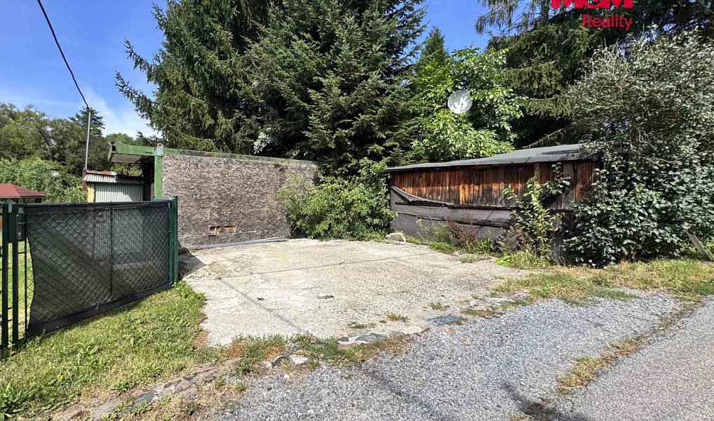 Prodej domu 226 m² s pozemkem 1 039 m², Hrusice – náhled fotky 23