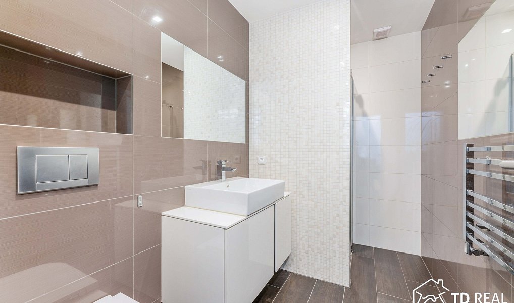 Prodej domu 228 m² s pozemkem 380 m², Brno – náhled fotky 18