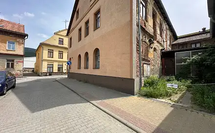 Prodej domu 750 m² s pozemkem 433 m², Školní, Jeseník