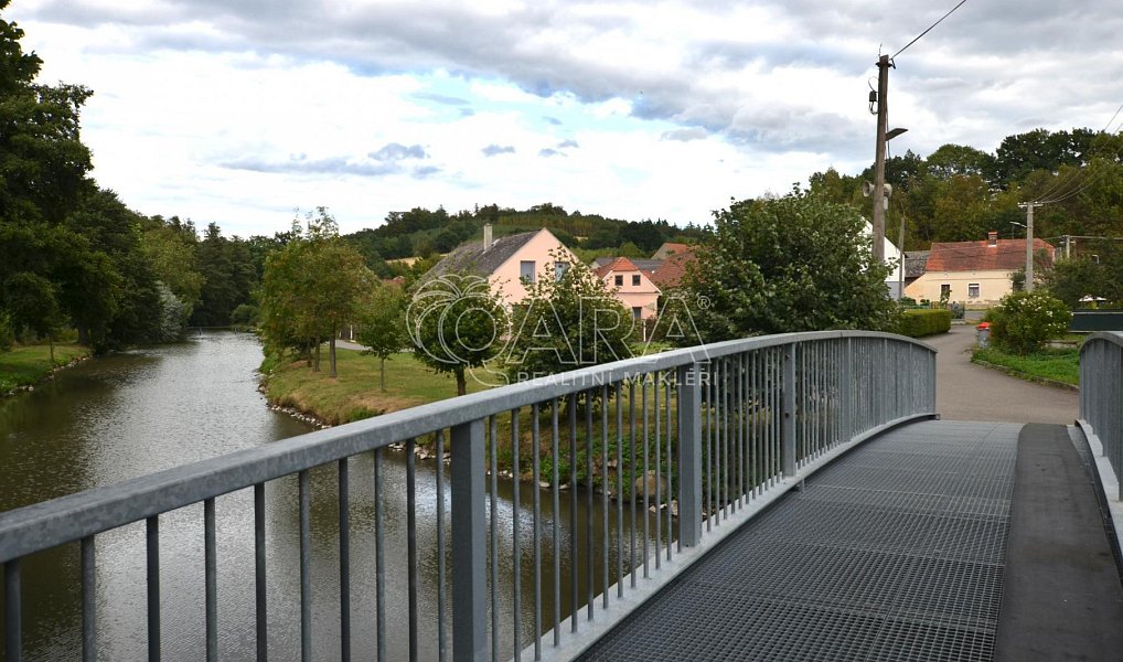 Prodej stavebního pozemku 3 403 m², Počaply – náhled fotky 26