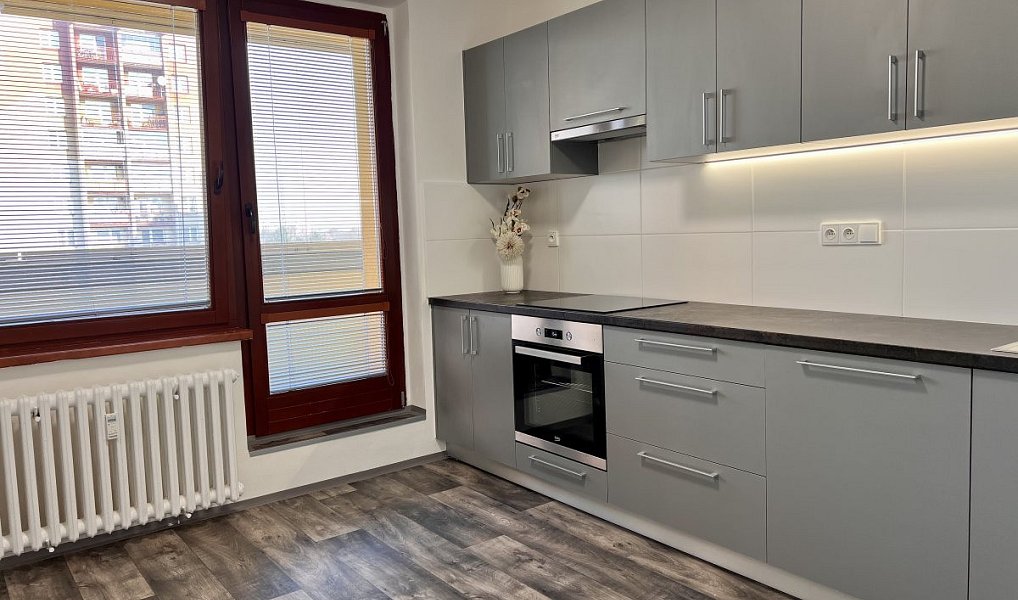 Pronájem bytu 3+1 69 m², Ostrava – náhled fotky 2