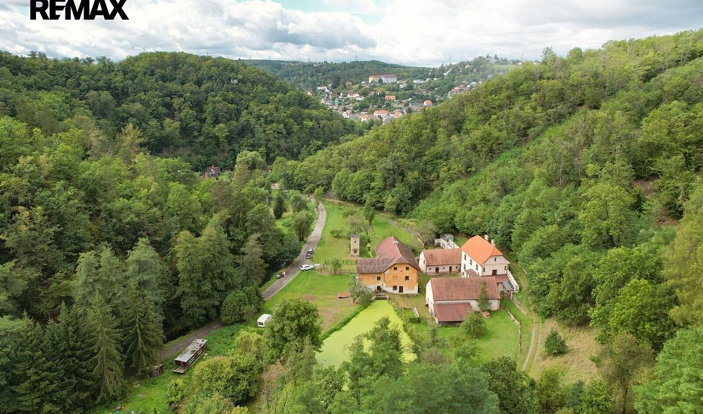 Prodej zemědělského objektu 623 m², Březová-Oleško – náhled fotky 2