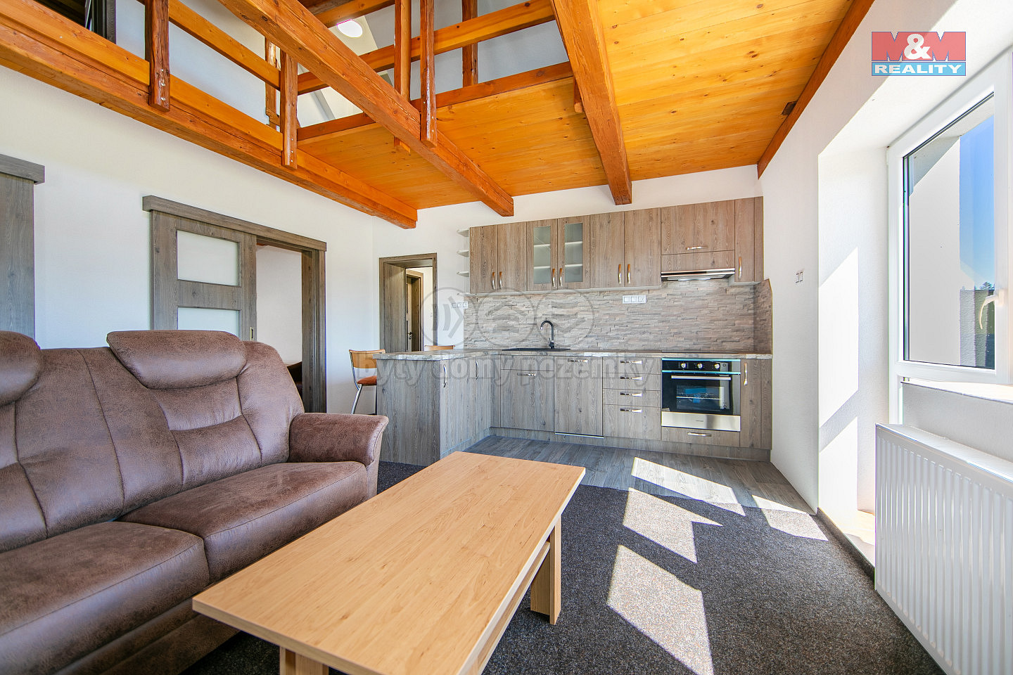 Prodej domu 160 m² s pozemkem 1 476 m² – fotografie 2
