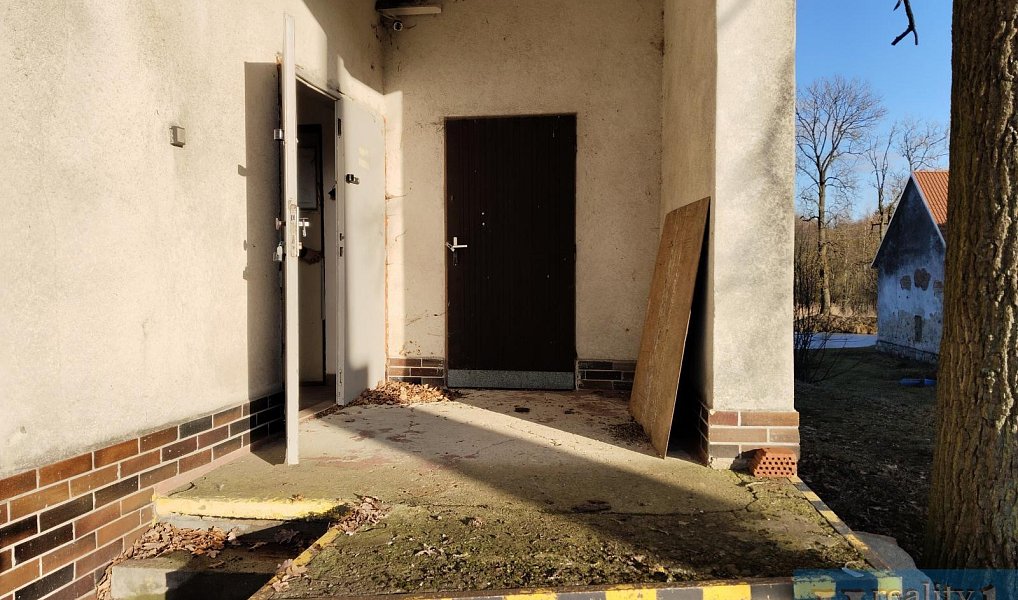 Prodej obchodních prostor 110 m², Polesí – náhled fotky 8