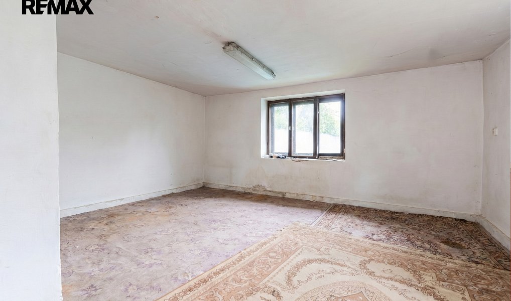 Prodej domu 225 m² s pozemkem 3 499 m², Litvínov – náhled fotky 44