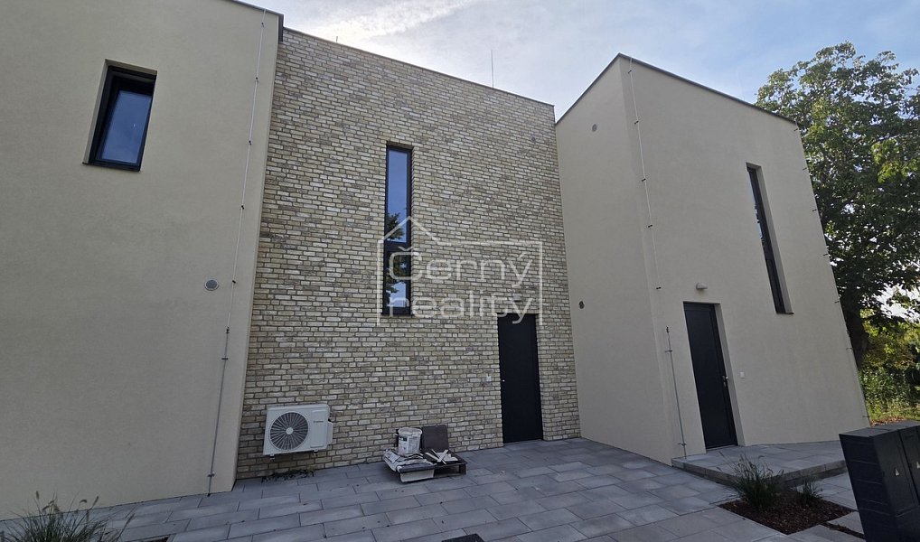 Prodej domu 55 m² s pozemkem 229 m², Pardubice – náhled fotky 21