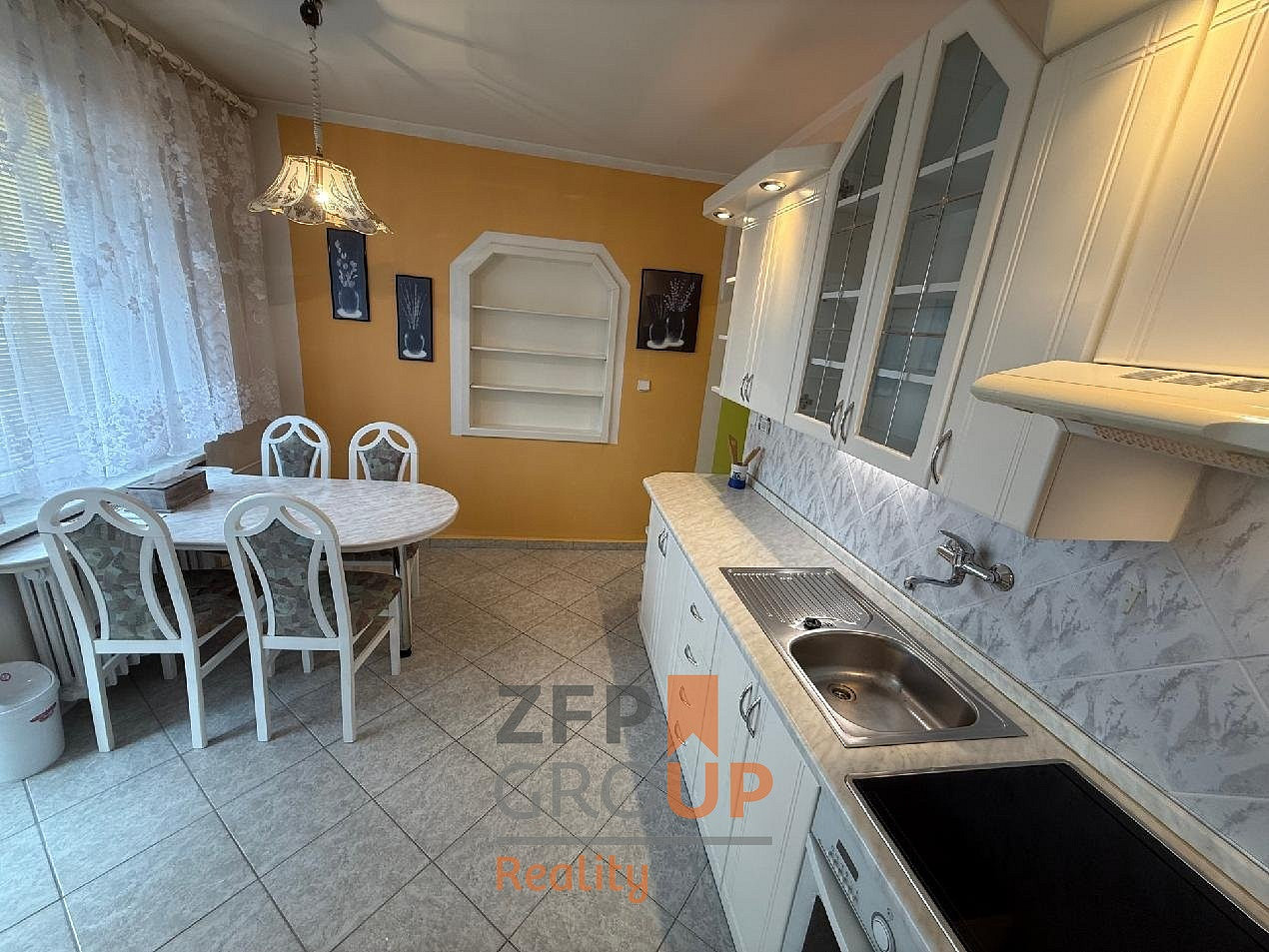 Prodej bytu 3+1 81 m² — photo 3