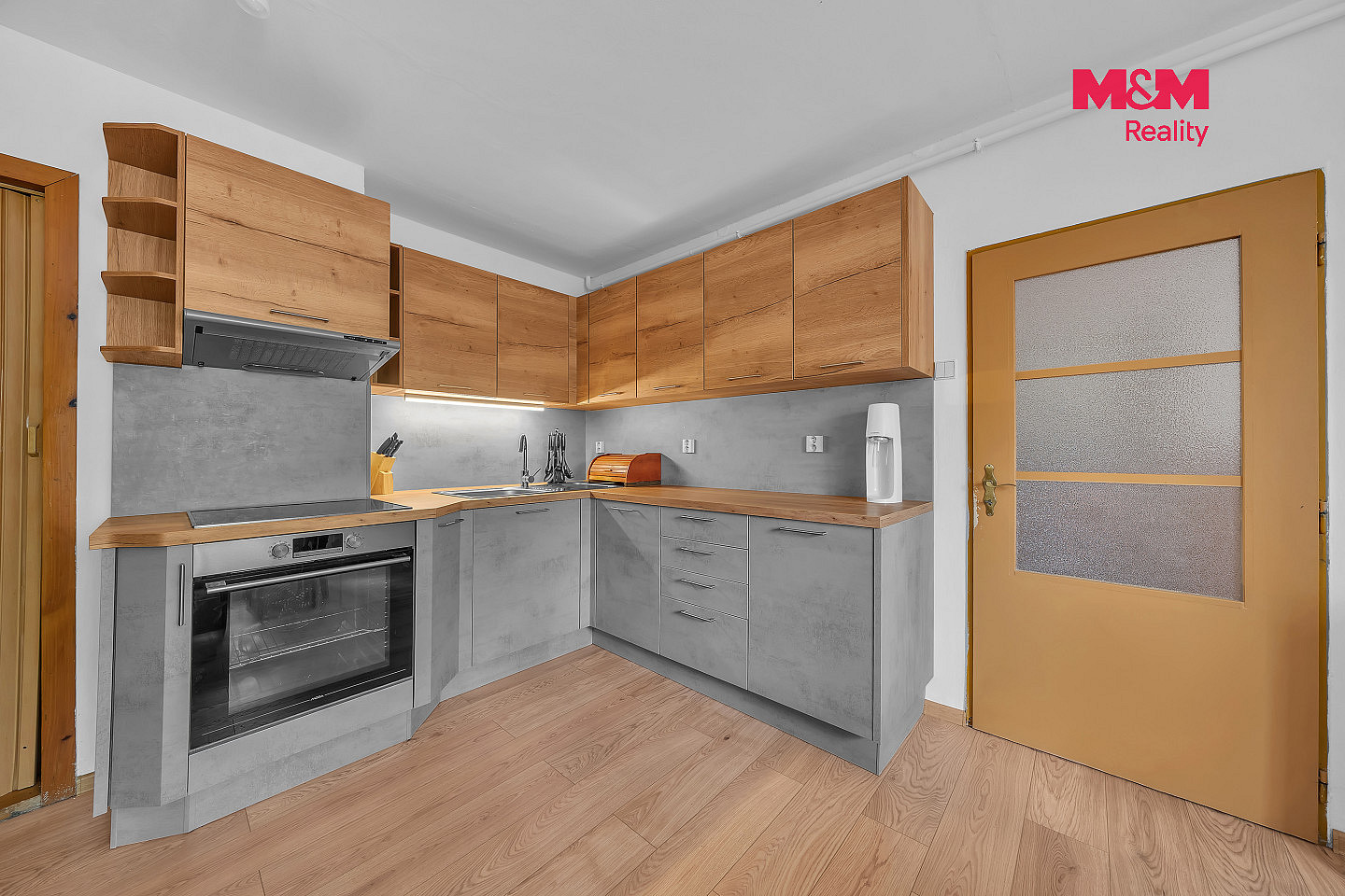 Prodej domu 123 m² s pozemkem 688 m² — photo 2
