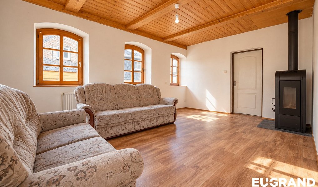 Prodej domu 104 m² s pozemkem 486 m², Jiřetín pod Jedlovou – náhled fotky 10