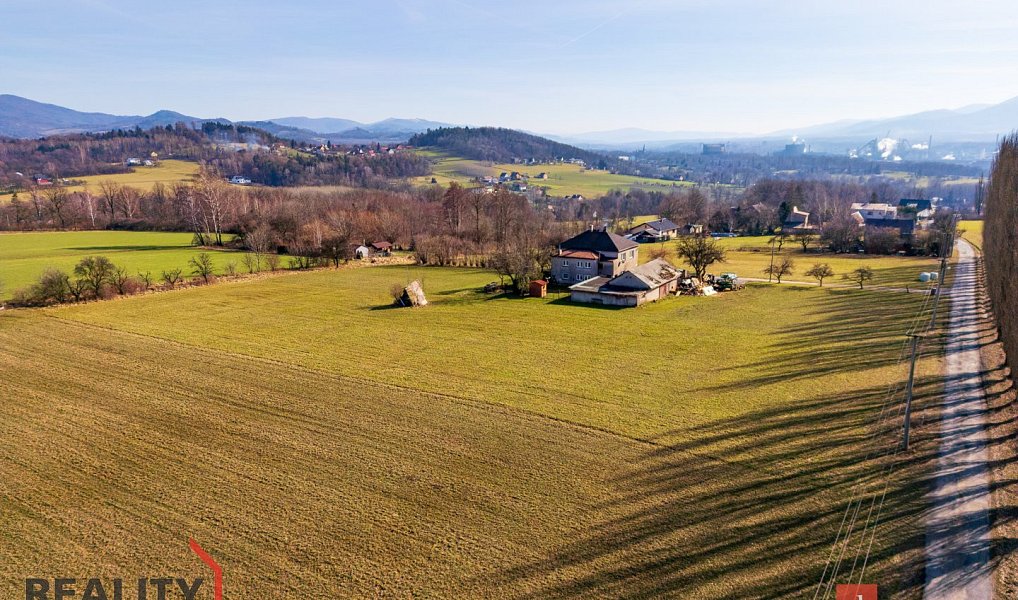 Prodej stavebního pozemku 1 263 m², Třinec – náhled fotky 4