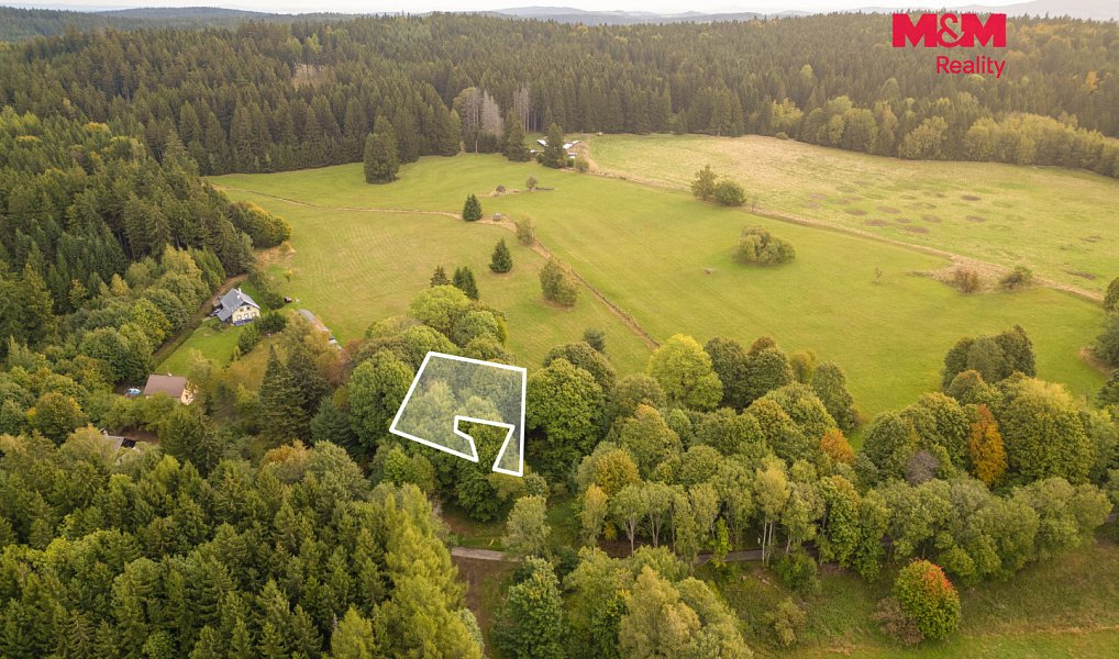 Prodej stavebního pozemku 611 m², Lesná – náhled fotky 6