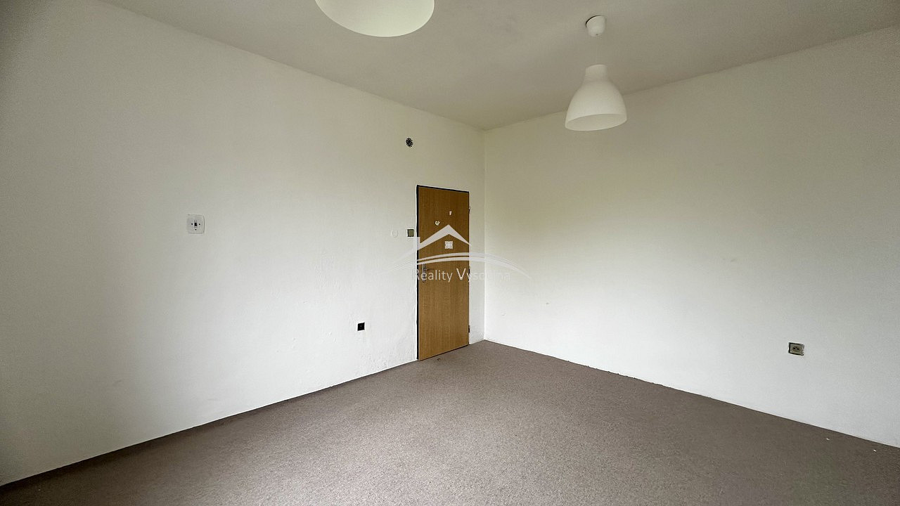 Pronájem kanceláře 15 m² – fotografie 3