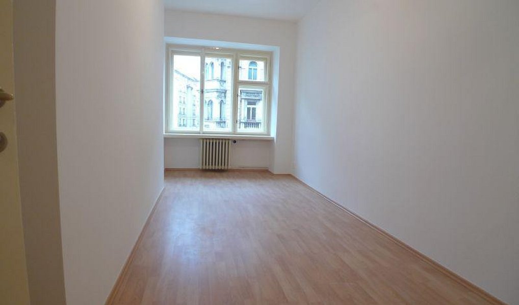 Pronájem kanceláře 127 m², Praha – náhled fotky 6