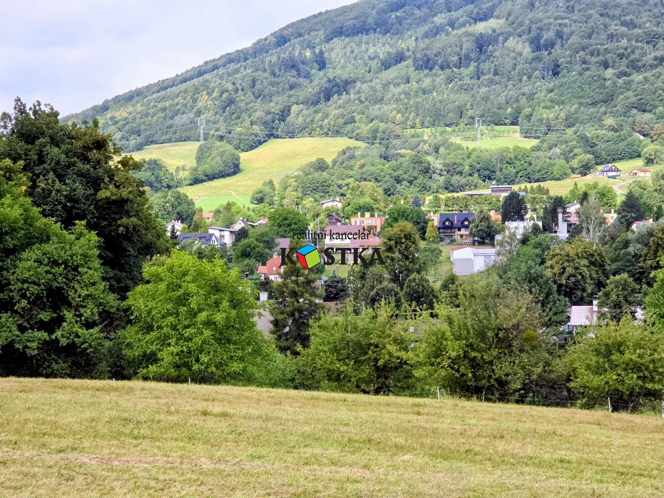 Prodej domu 200 m² s pozemkem 1 857 m² – fotografie 2