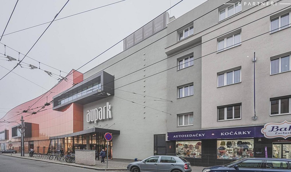 Pronájem bytu 2+kk 46 m², Hradec Králové – náhled fotky 3