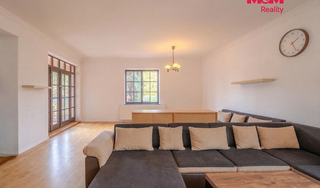 Prodej domu 300 m² s pozemkem 4 182 m², Jankov – náhled fotky 9